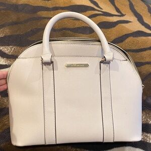 Steven Madden Cream Hardbody Zipper Handbag